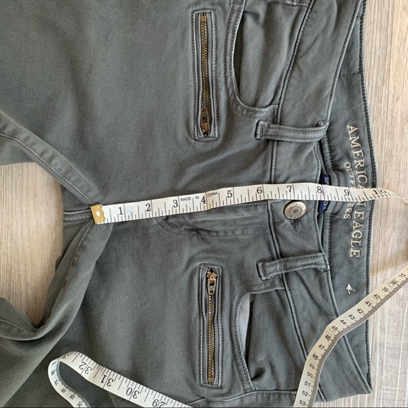 AE Grey Super Low Jegging size 6 long - Picture 8 of 8